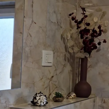 On The River Baska Voda Daire