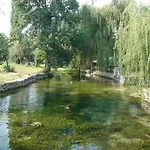 On The River Baska Voda Apartamento *