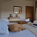 Apartment On The River Baska Voda Imotski
