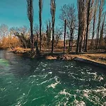 Apartamento On The River Baska Voda