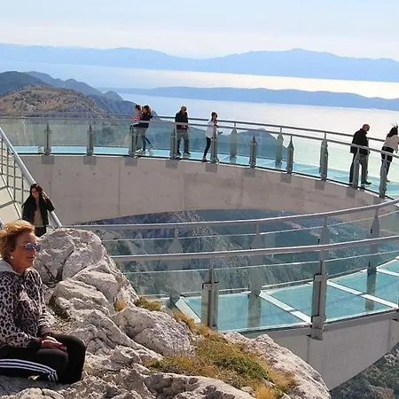 Apartament On The River Baska Voda Imotski